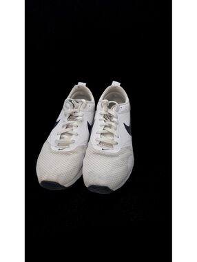Nike Air White and Navy Running Shoes Size women’s 7.5